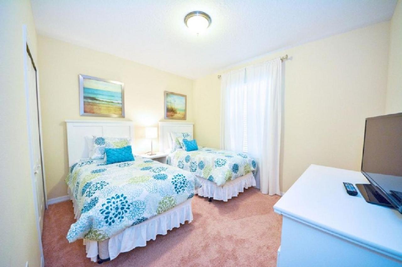 Make Memories With Your Family And Friends In This Beautiful Home 1014 Loughman エクステリア 写真